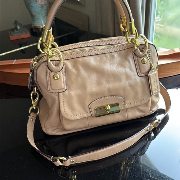 Coach Handbags - Coach Vintage Leather Satchel Bag in Caramel